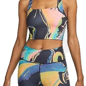 Nike Aurora Leggings and Tank Set